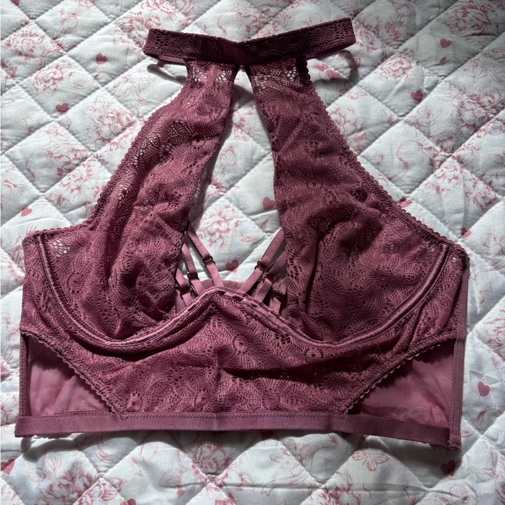 Victoria's Secret Lace Halter Bralette in Mauve Pink